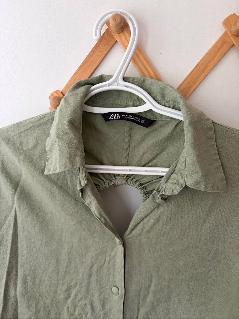 Zara Linen Blend Cutout Button Down - Picture 3 of 5